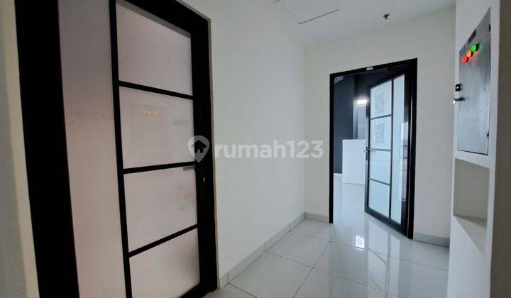 Sewa Kantor 85 M2 Unfurnished di Niffaro Park Ps. Minggu,nego 6