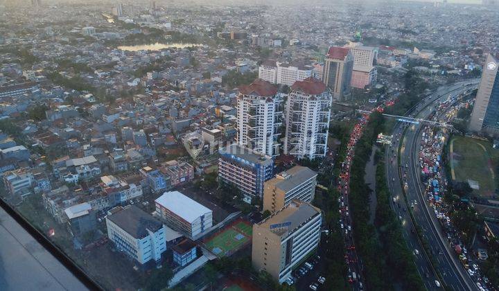 Sewa Murah Kantor 204m2 di Soho Capital Central Park Kondisi Bare 6