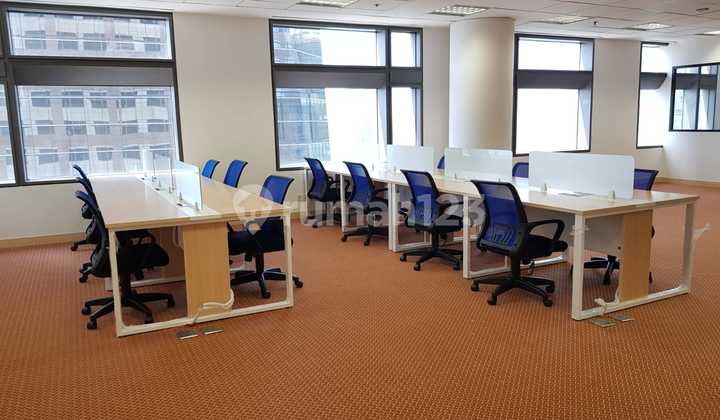 Sewa Kantor 121 M2 di Sampoerna Strategic Sudirman Free Renovasi