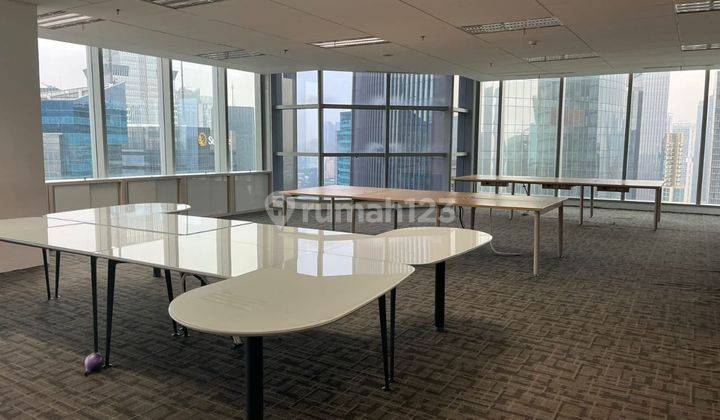 Sewa Kantor 400 M2 Semi Furnish di Btpn Tower Mega Kuningan, Nego 2