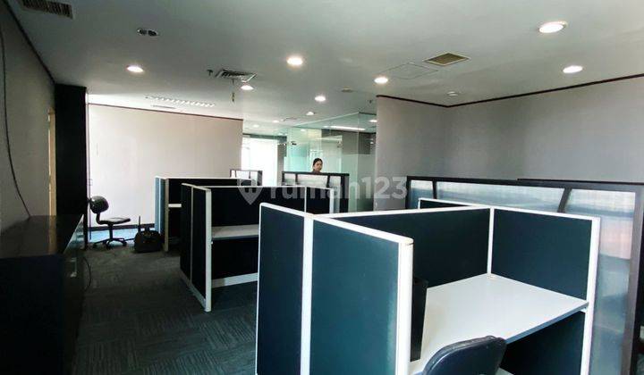 Sewa Murah Kantor Siap Huni 740 M2 di Menara Anugrah Mega Kuningan 1