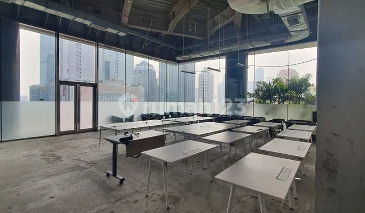 Disewakan Space Utk Resto Bar Rooftop di Pacific Century Tower Scbd