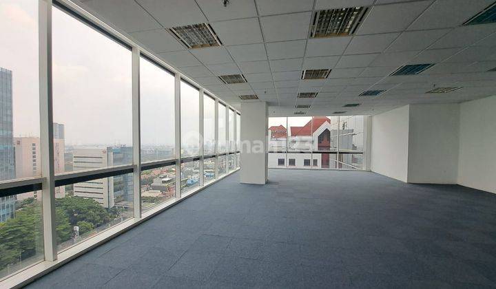 Sewa Kantor 239 M2 Kondisi Bare di Talavera Office Park Simatupang