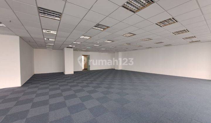 Sewa Kantor 239 M2 Kondisi Bare di Talavera Office Park Simatupang 2