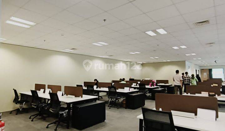 Sewa over Sewa Kantor Siap Huni 1056 M2 di Capital Place Gatot Subroto 1