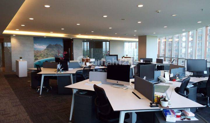 Sewa Kantor Furnish 329 m2 Siap Huni di South Quarter TB Simatupang 1