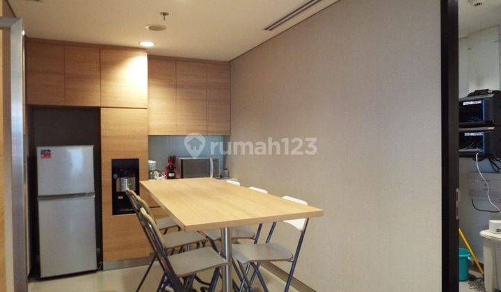 Sewa Kantor Furnish 329 m2 Siap Huni di South Quarter TB Simatupang 2