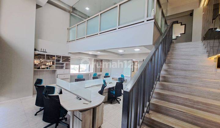 Jual Cpt Kantor 119 m2 di SOHO Pancoran Furnish, Hrg Dibawah Pasaran 1