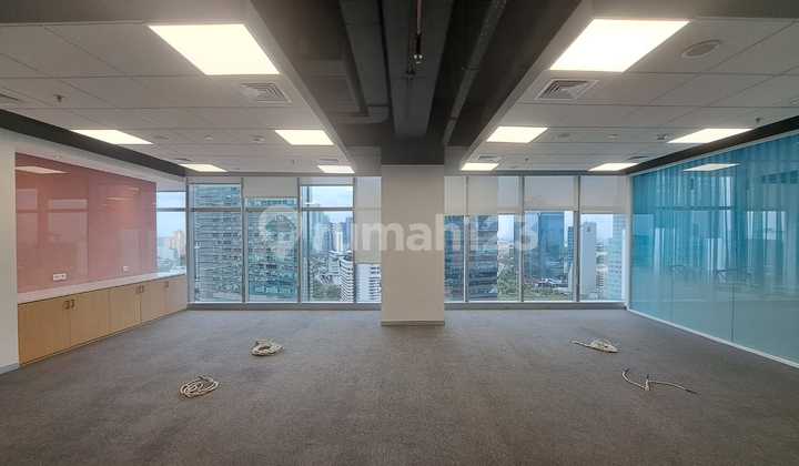 Office Space for Rent 681 m2 Ready to Use at RDTX Square Kuningan