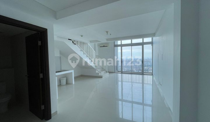 Sewa Kantor Neo SOHO Podomoro City 96 m2 di Central Park Jakbar 2