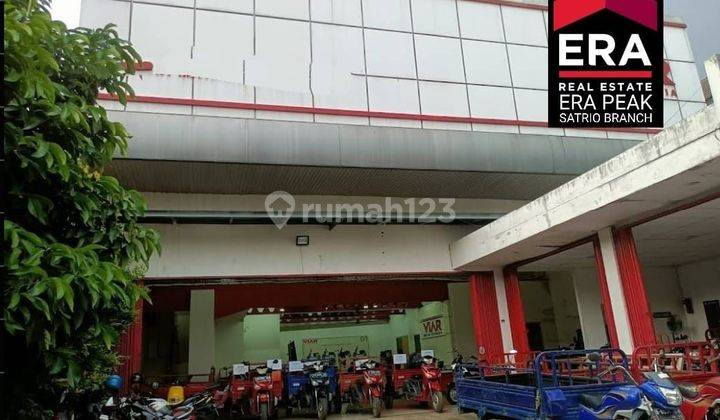 Show room mobil/ motor di Veteran Raya -DKI - Jak sel, 420m² ,Strategis , cocok bangun 3 Lantai  1