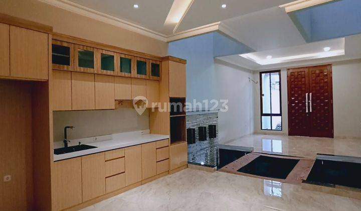 Rumah 3 Lantai Bagus Minimalist Dekat Halte Busway Pesanggrahan Shm 2