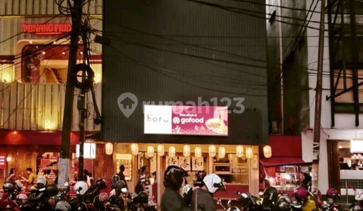 For Sale: Nice Shop House in Blok M, Kebayoran Baru, South Jakarta at Jl. Melawai 5, Melawai, Kec. Kebayoran Baru, South Jakarta City, Special Capital Region of Jakarta, Blok M