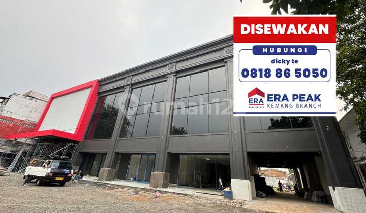 Ruko Lebar 7 X 21 , 3 Lantai Bagus Jalan Raya, Kemang Ruko Lebar 7 X 21 , 3 Lantai Bagus Jalan Raya, Kemang