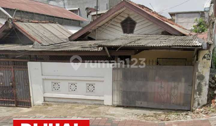 Rumah Tua Lokasi Bagus SHM 1