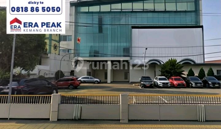 Media 5 Office Building 5th Floor 4000m²