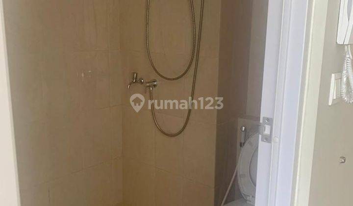 Disewa Apartemen Springlake Tower Frezia Lantai 15 5