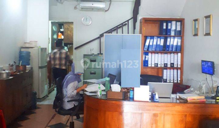 Dijual Ruko 3,5 Lantai Strategis Dekat Mrt di Kebayoran Baru  3