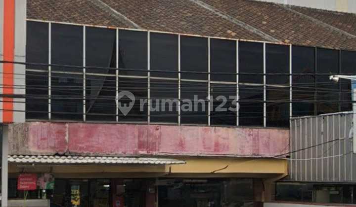 For rent 2-story shop house ex restaurant on Main Street Galaxy, Bekasi