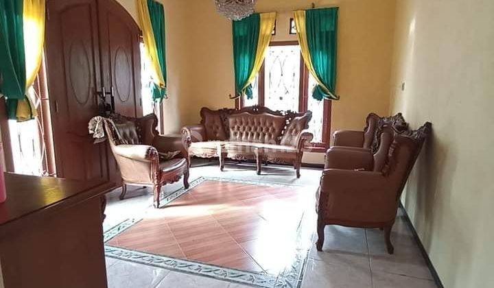 Rumah 2 lantai di Jl. Durian, SHM, Bagus 3