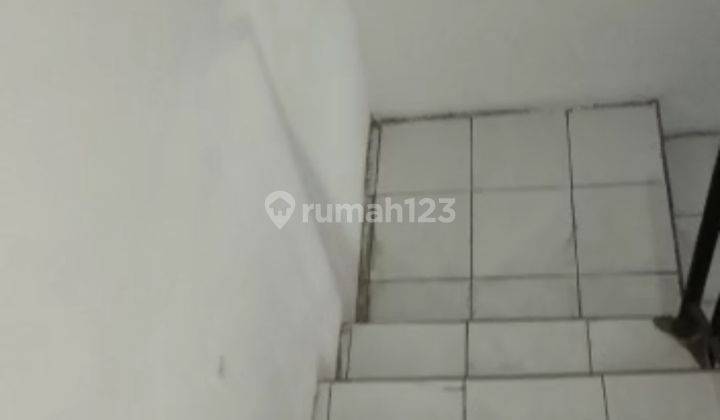 Disewakan Ruko 2.5 Lantai, Pinggir Jalan Raya Ratna Jatibening 4