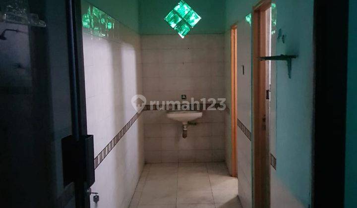 Disewakan Ruko Gandeng 3 Lantai bekas Lembaga Pendidikan di Pinggir Jl. Sudirman, Bekasi Dengan Harga 450 Jt Per Tahun.  8