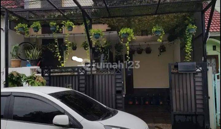 Dijual Rumah 1.5 Lantai Siap Huni di Grand Galaxy Bekasi 2