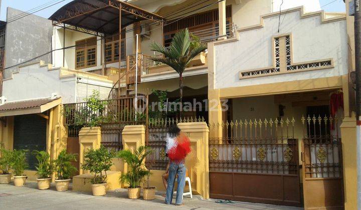 Dijual Rumah 2 Lantai dipinggir jalan Perumahan Duren Sawit 1