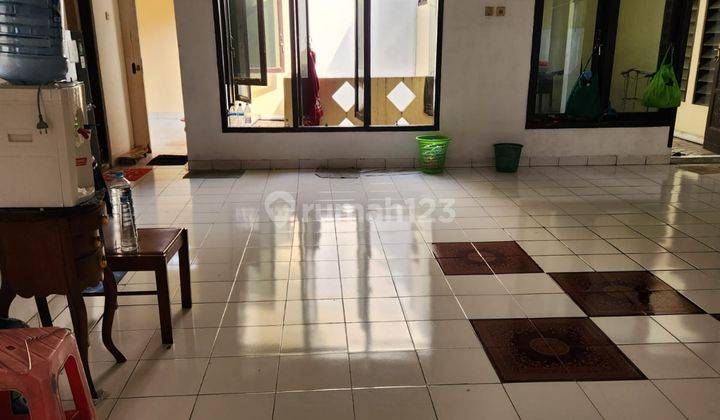 Dijual Rumah 2 Lantai dipinggir jalan Perumahan Duren Sawit 2