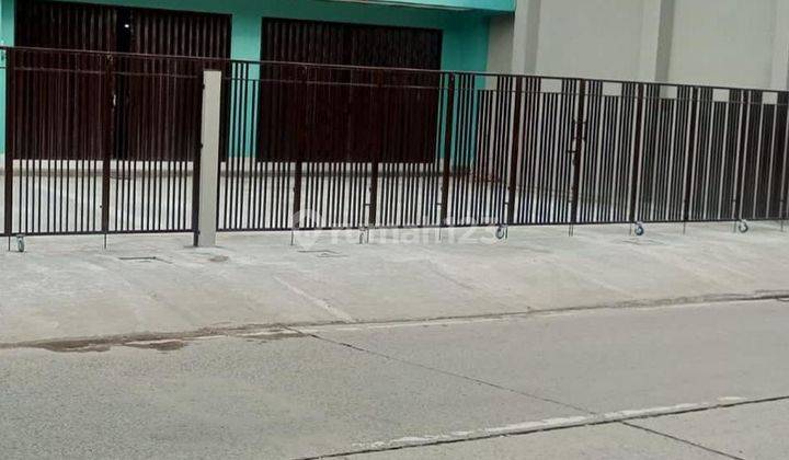 Dijual 1 Unit Ruko Ukuran Besar Dilengkapi Dengan Fasilitas Lift Di Kelurahan Jatisampurna. Kota Bekasi 1