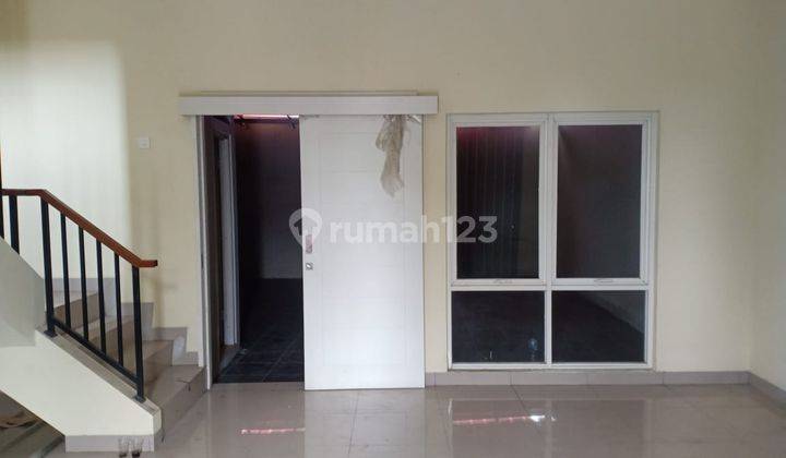 Disewakan murah Harga Miring Ruko Vasana di Harapan Indah 2 Bekasi 2