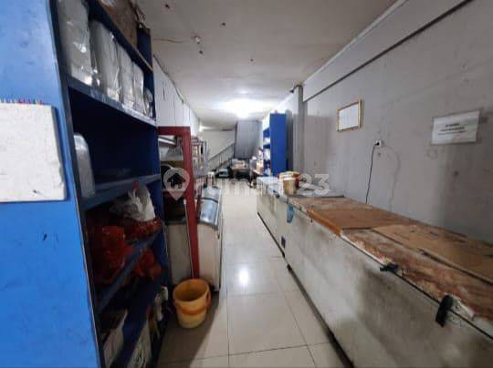 Dijual.Ruko besar di jalan utama Tambun Utara. Bekasi.  2