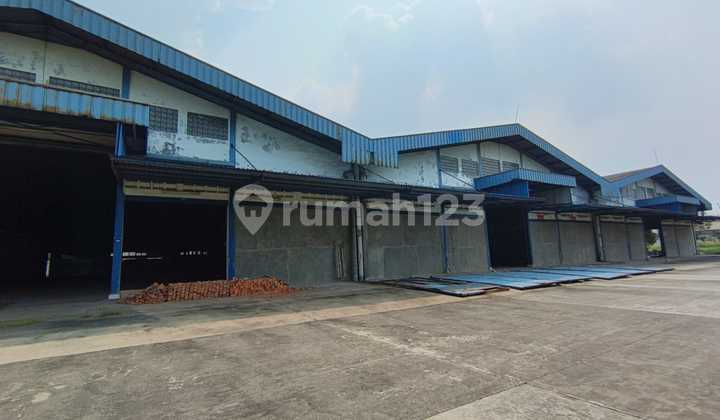 For Rent Warehouse Good, spacious and large Ready to use In Narogong, Bekasi For Rent Warehouse Good, spacious and large Ready to use In Narogong, Bekasi