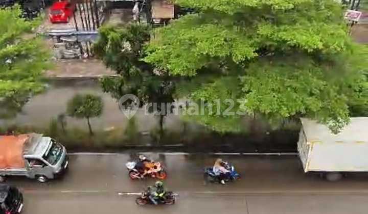 For Rent: 1 Unit of New Shophouse Building in Jatisampurna Subdistrict. Bekasi City.