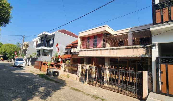 Dijual Rumah Hitung Tanah di Jakasampurna