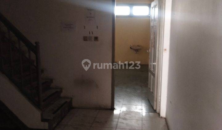 Disewakan Ruko 2 Tingkat Di Kawasan Ramai Lalu Lintas Samarinda  4