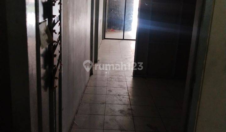 Disewakan Ruko 2 Tingkat Di Kawasan Ramai Lalu Lintas Samarinda  6