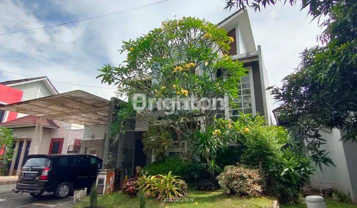 RUMAH BERKONSEP MODERN MINIMALIIS DI VILLA TAMARA SAMARINDA 1