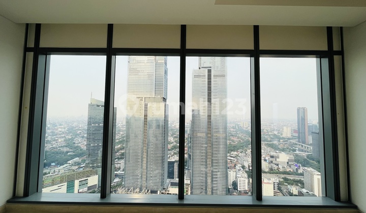 Penthouse Unit di 57 Promenade Apartmen, Hanya Ada Dua Unit, Top Floor, Tiga Sisi Cahaya 2