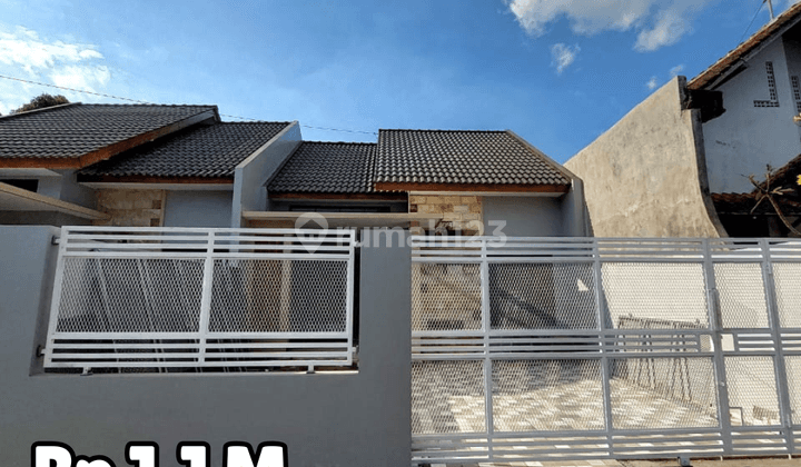 Rumah Cantik Minimalis Kembar 3 Unit  1