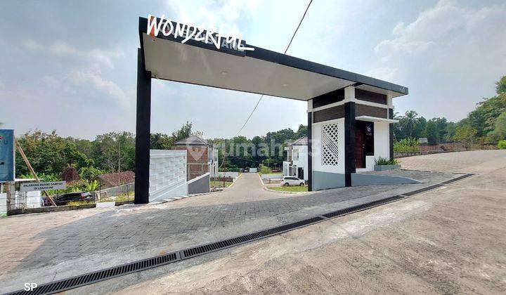 Rumah Baru Mewah 2 Lantai Harga Murah Serasa Vila 2