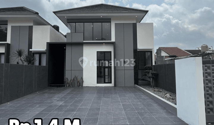 Rumah Mewah Modern Istimewa Dengan Hight Ceiling 1