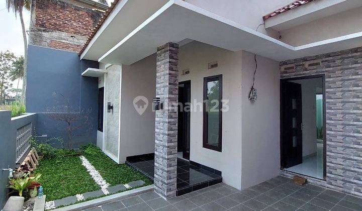 Rumah Baru Cantik Minimalis Siap Huni Dalam Clister 2