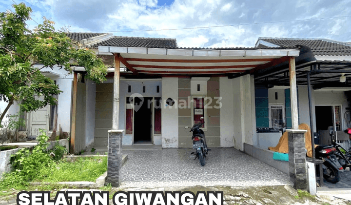 RUMAH CANTIK MINIMALIS DALAM PERUMAHAN ONE GATE 1