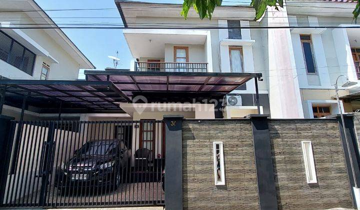 Rumah Mewah 2 Lantai Dekat Kampus UPN Seturan Condong catur  2