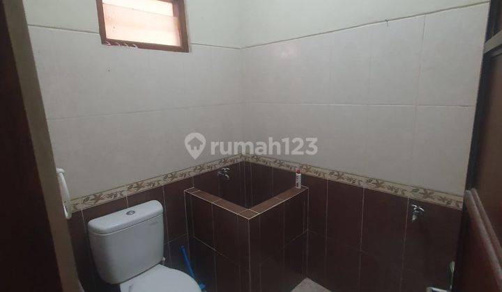 Rumah Mewah 2 Lantai Harga Murah Dalam Perumahan Elite  2