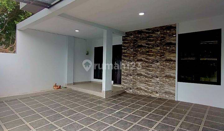 RUMAH BARU MODERN 2 LANTAI DI JALAN KALIURANG 2