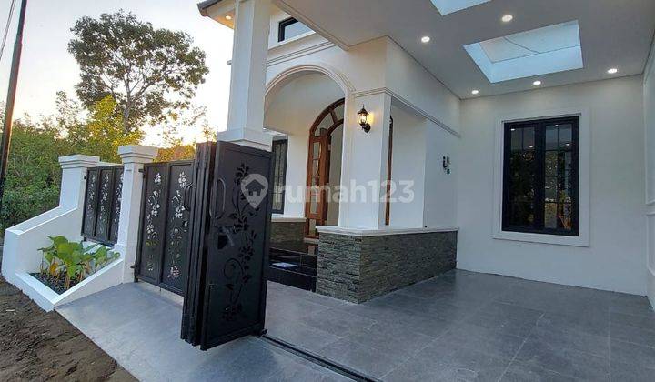 Rumah Mewah Klasik Modern Berkualitas Premium 2