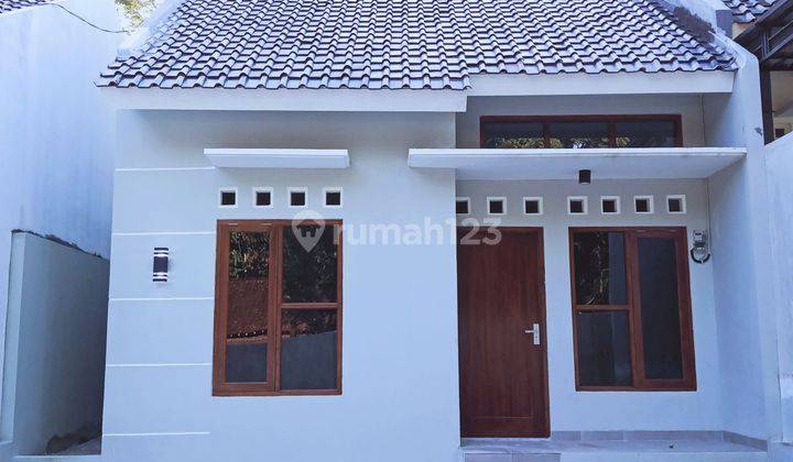 Rumah Modern Bagus Murah Dekat Kampus UMY Jogja  1
