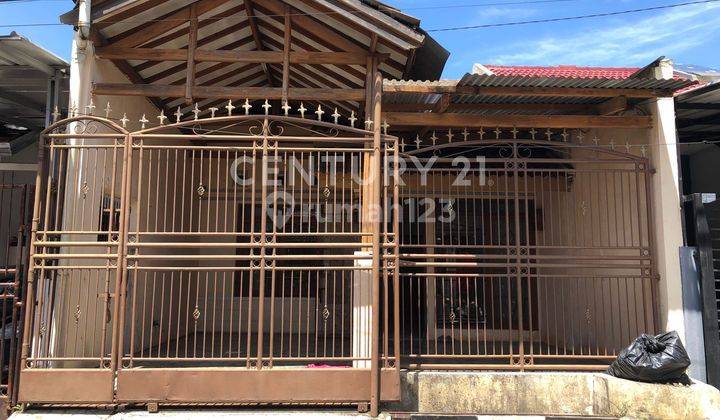 Rumah  Asri Di Taman Kopo Indah 3 Siap Huni  1